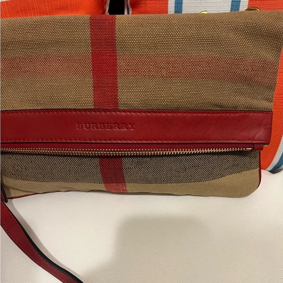 Burberry Beige/Red House Check Canvas and Leather Fold Over Crossbody Bag - Picture 3 of 13